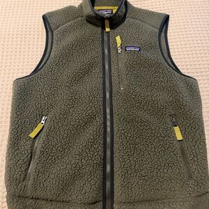 Patagonia Forest Green Fleece Jacket